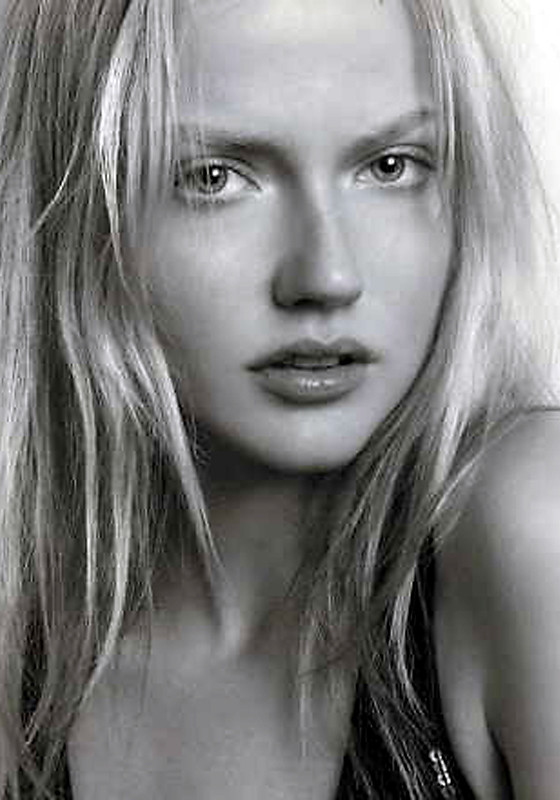 Photo of model Jessica Stenebo - ID 175261