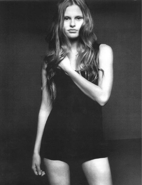 Photo of model Martine Forget - ID 139659
