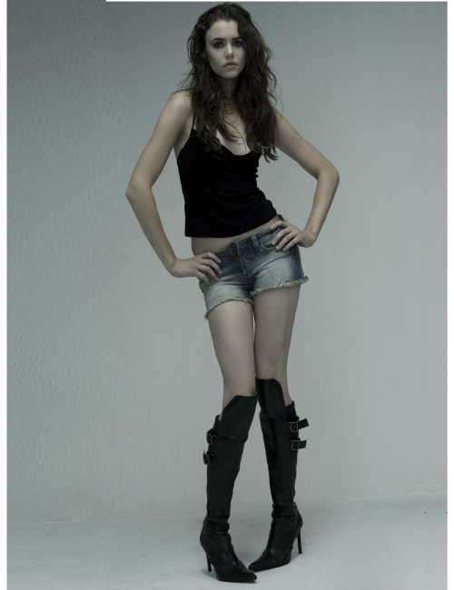 Photo of model Nicole Linkletter - ID 141795