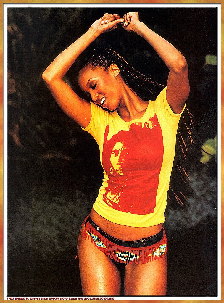 Photo of model Tyra Banks - ID 19902