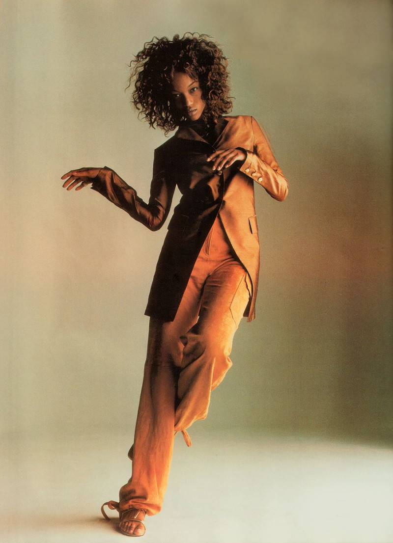 Photo of model Tyra Banks - ID 19906