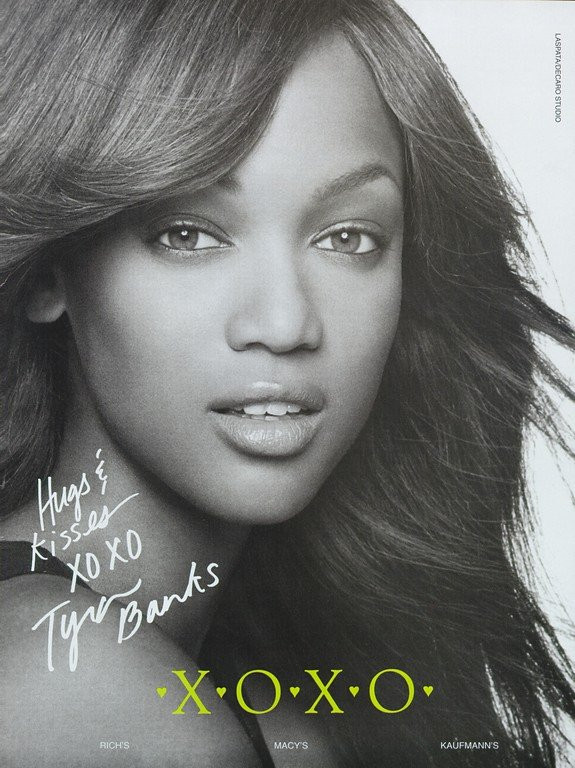 Photo of model Tyra Banks - ID 208676