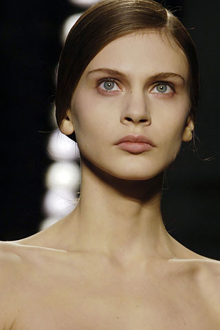 Photo of model Daria Komarkova - ID 284461