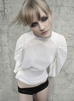 Photo of model Coralie Essertier - ID 105143