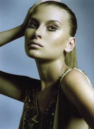 Photo of model Annelyse Schoenberger - ID 70350