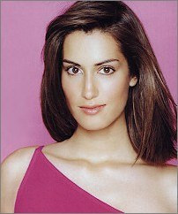 Photo of model Yasmeen Ghauri - ID 2912