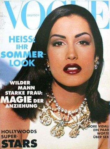 Photo of model Yasmeen Ghauri - ID 356366