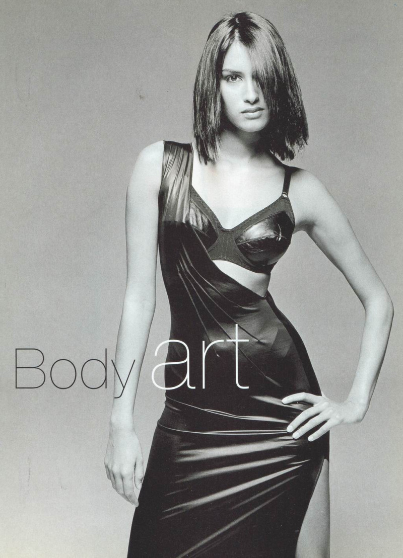 Photo of model Yasmeen Ghauri - ID 47311