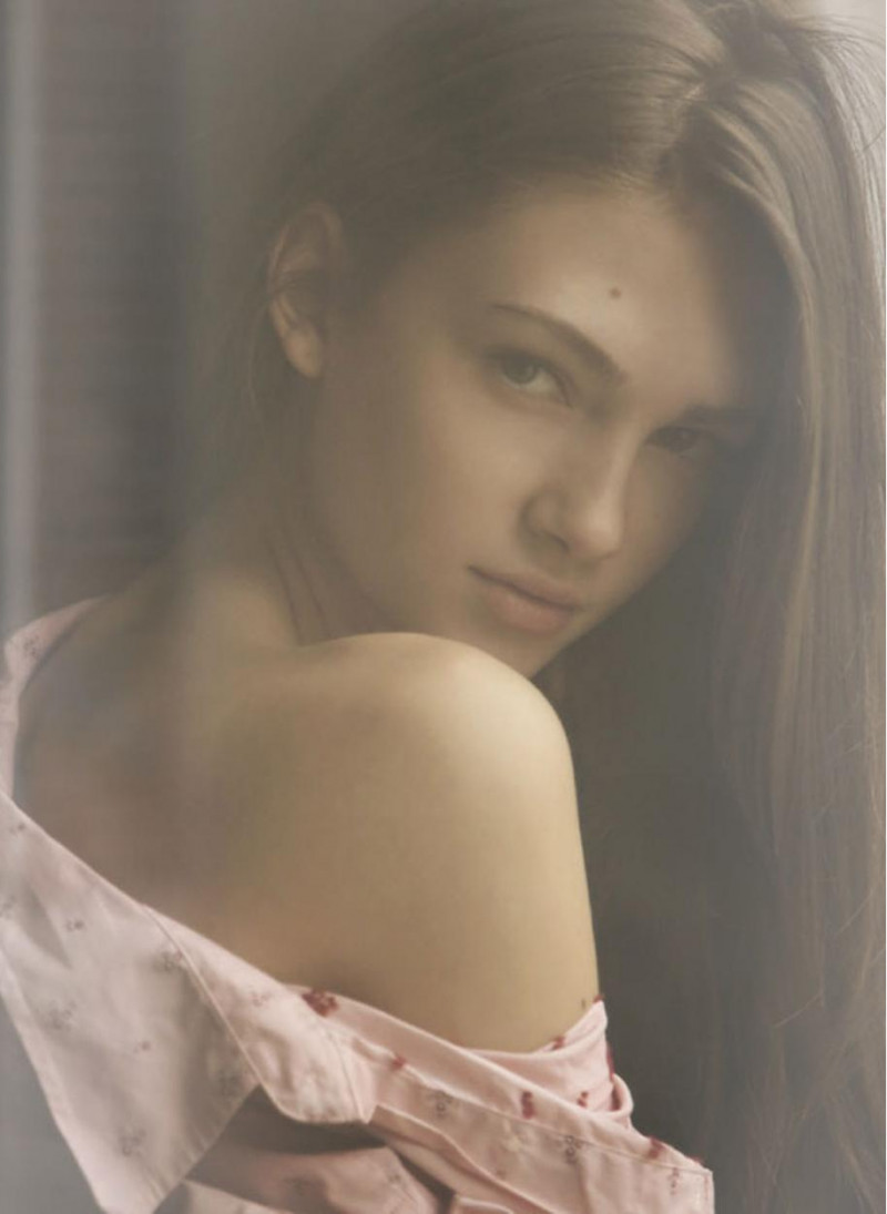 Photo of model Madalina Draghici - ID 199896