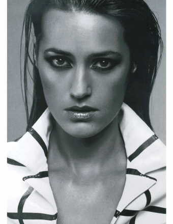 Photo of model Yasmin Le Bon - ID 2913