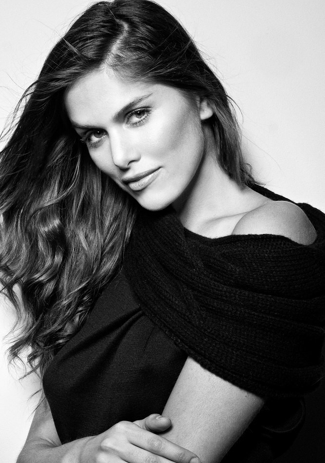 Photo of fashion model Anahi Gonzales - ID 337737 | Models | The FMD
