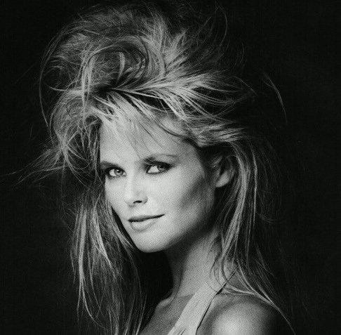 Photo of model Christie Brinkley - ID 47325