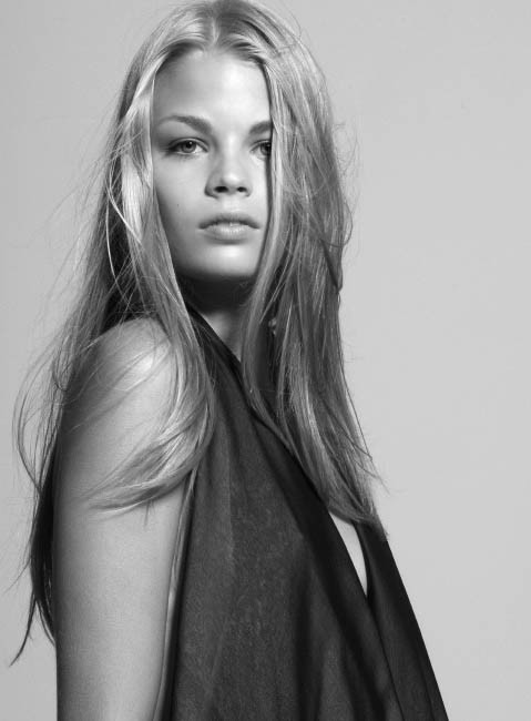 Photo of model Franziska Frank - ID 78350