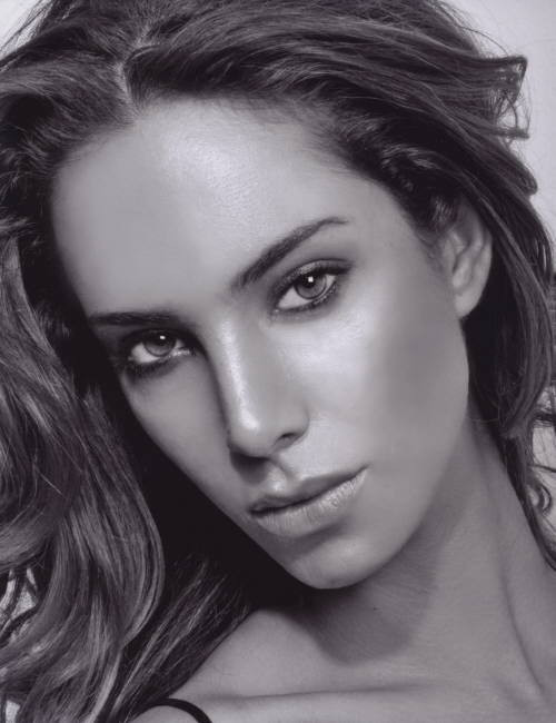 Photo of model Larissa Andrade - ID 365168