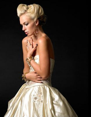 Photo of model Caridee English - ID 205762