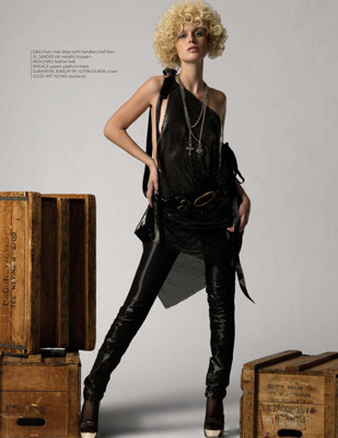 Photo of model Caridee English - ID 89756