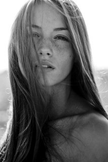 Photo of model Chloe Gosselin - ID 321703