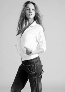Photo of model Chloe Gosselin - ID 85573
