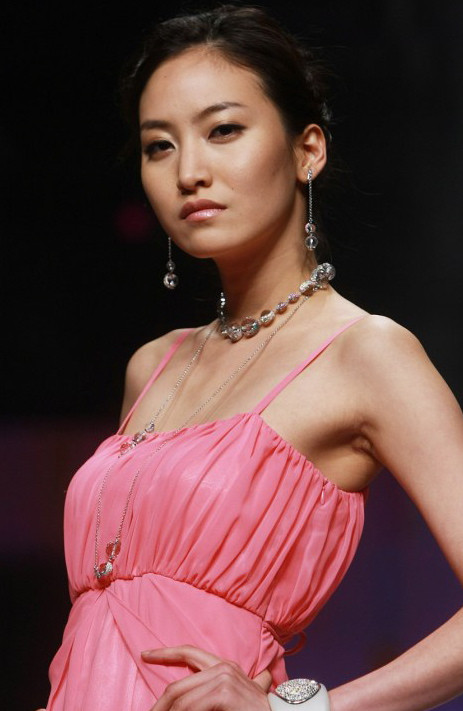 Photo of model Daul Kim - ID 255190
