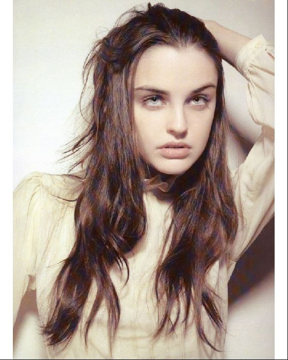 Photo of model Megan Hind - ID 82067