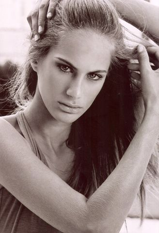 Photo of model Karine Graff - ID 82101