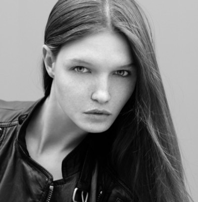 Photo of fashion model Vika Kuropyatnikova - ID 301104