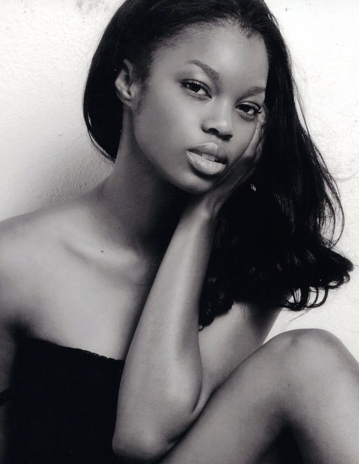 Photo of model Eugena Washington - ID 373604