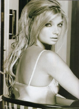 Photo of model Maggie Doucet (Graham) - ID 72275