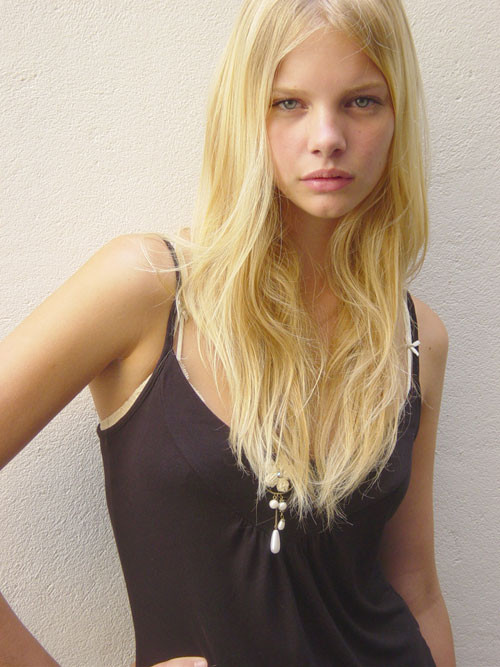 Photo of model Marloes Horst - ID 197650