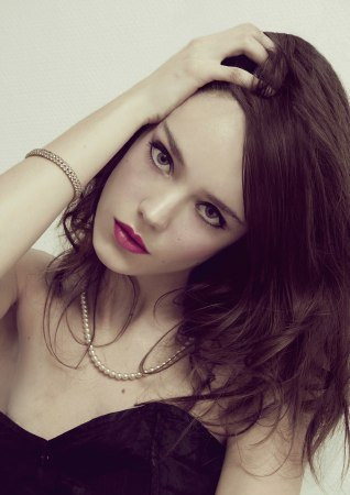 Photo of model Stacy Martin - ID 87578