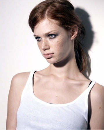 Photo of model Anna Lutoskin - ID 131700