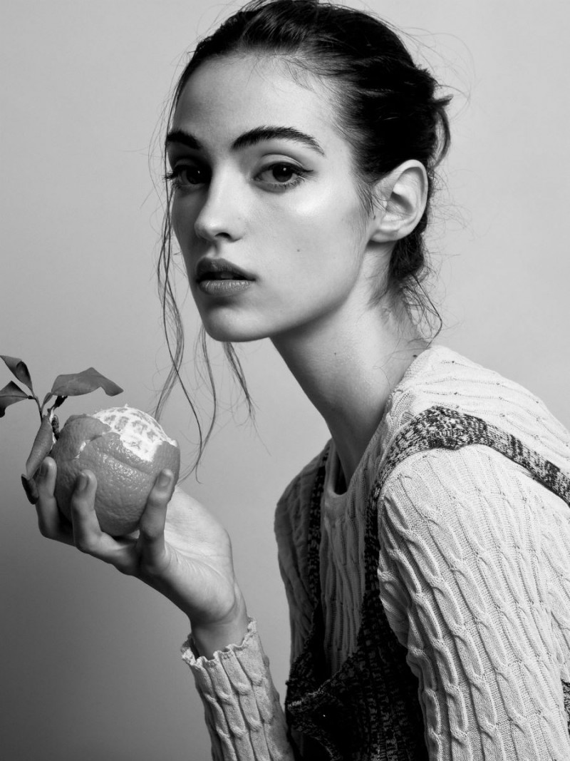 Photo of model Camille Hurel - ID 554028