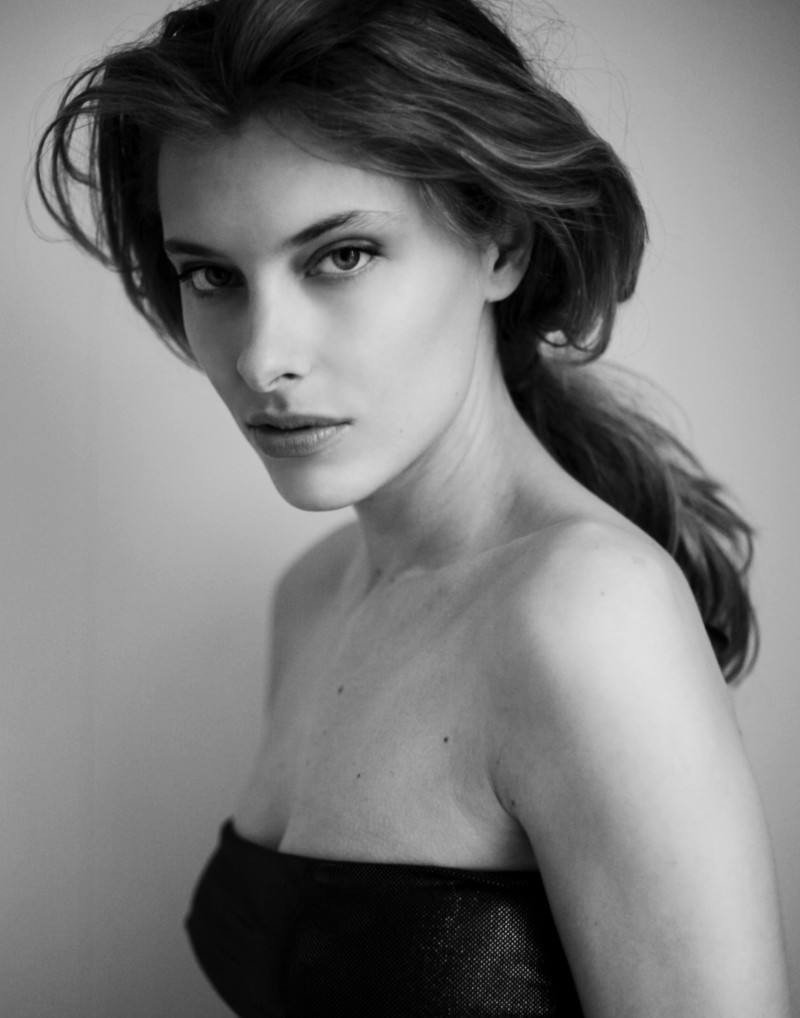 Photo of model Sara Brajovic - ID 403514