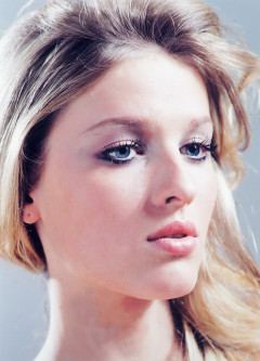 Robin Linke - Fashion Model | Models | Photos, Editorials & Latest News ...