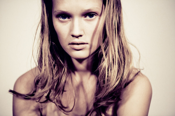 Photo of model Toni Garrn - ID 114837