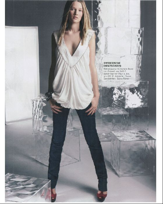 Photo of model Toni Garrn - ID 114842