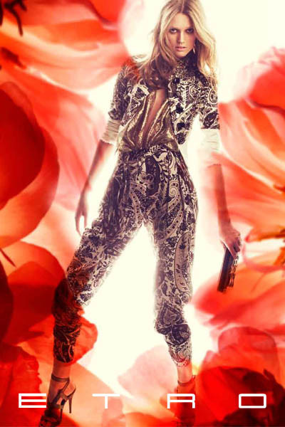 Photo of model Toni Garrn - ID 354789