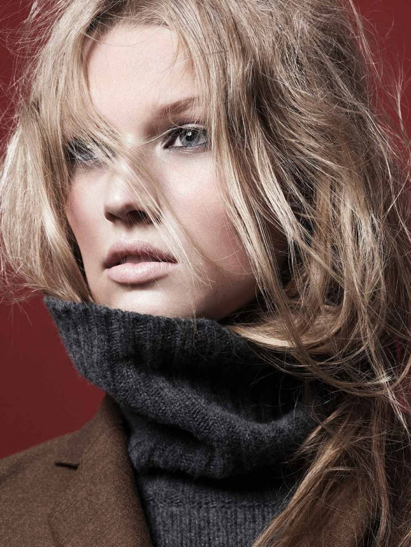 Photo of model Toni Garrn - ID 355338