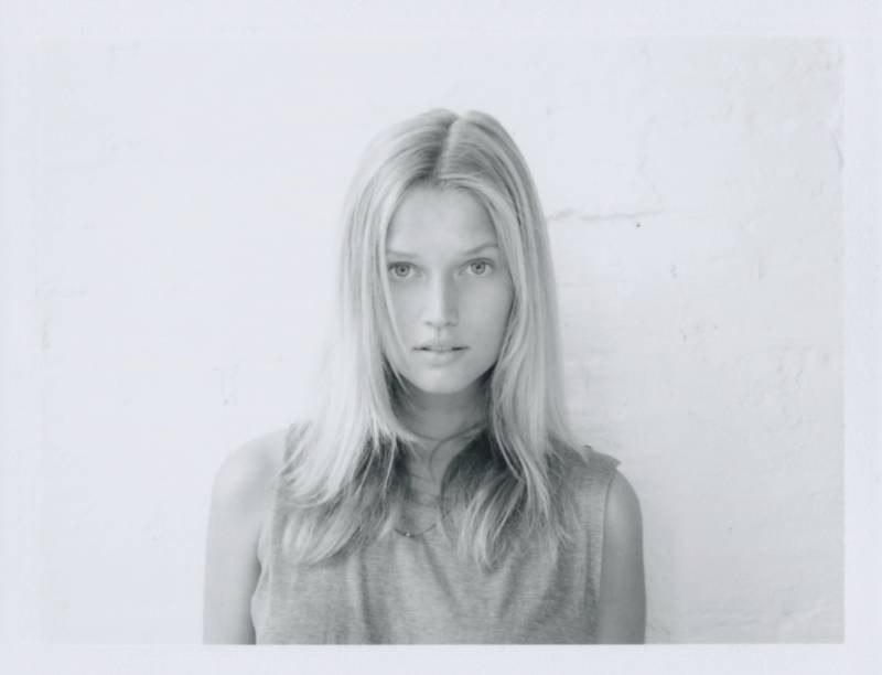 Photo of model Toni Garrn - ID 403323