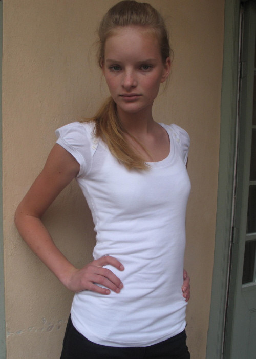 Photo of model Helena Schroder - ID 314002