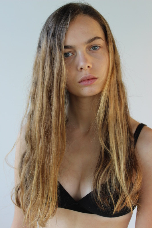 Photo of model Emma Boyd - ID 555954