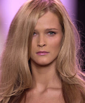 Photo of fashion model Carmen Kass - ID 20149, Models, The FMD in 2023