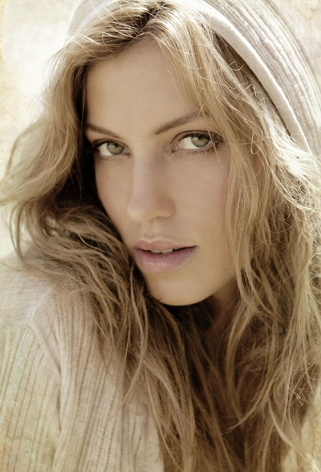 Photo of model Armanda Barten - ID 409661