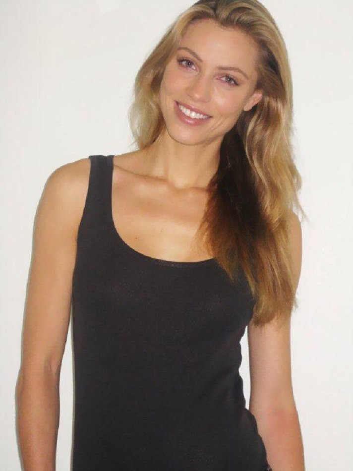 Photo of model Armanda Barten - ID 409801
