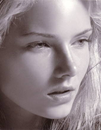 Photo of model Maria Nielsen - ID 102716