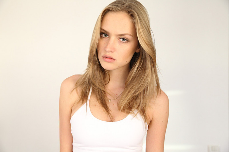 Photo of model Nicole Shechter - ID 557320