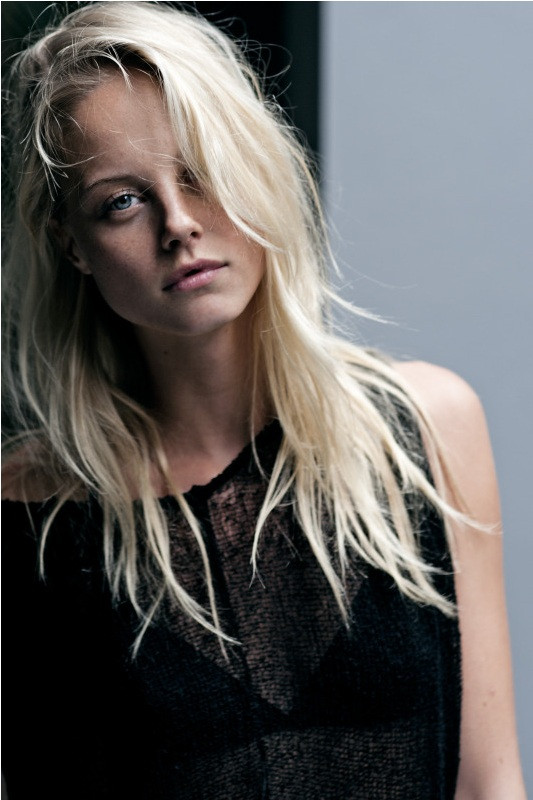 Photo of model Nina van Bree - ID 440429