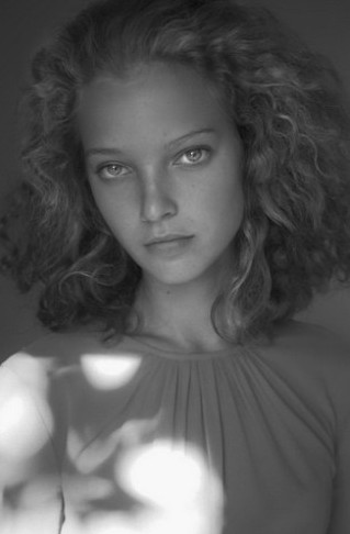 Photo of model Heloise Guerin - ID 114416