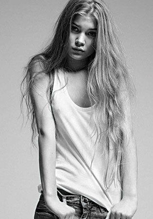 Photo of model Alice Kastrup - ID 117696