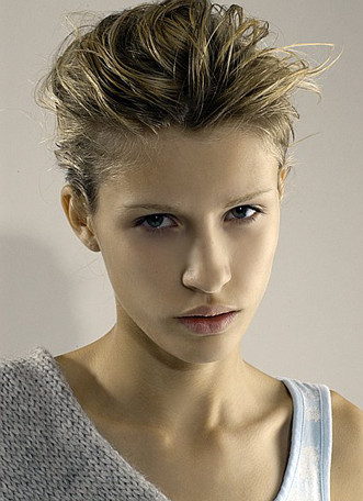 Photo of model Barbora Mudrochova - ID 118132